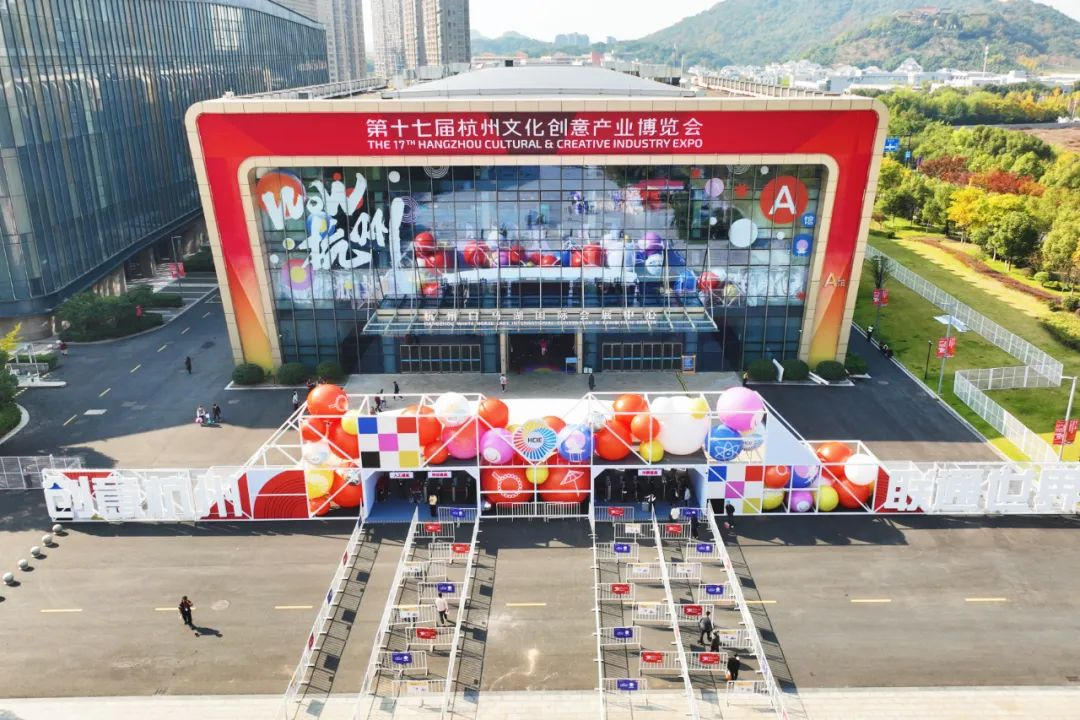 在文博会现场玩“穿越”？J9国际站“潮”科技很吸睛！